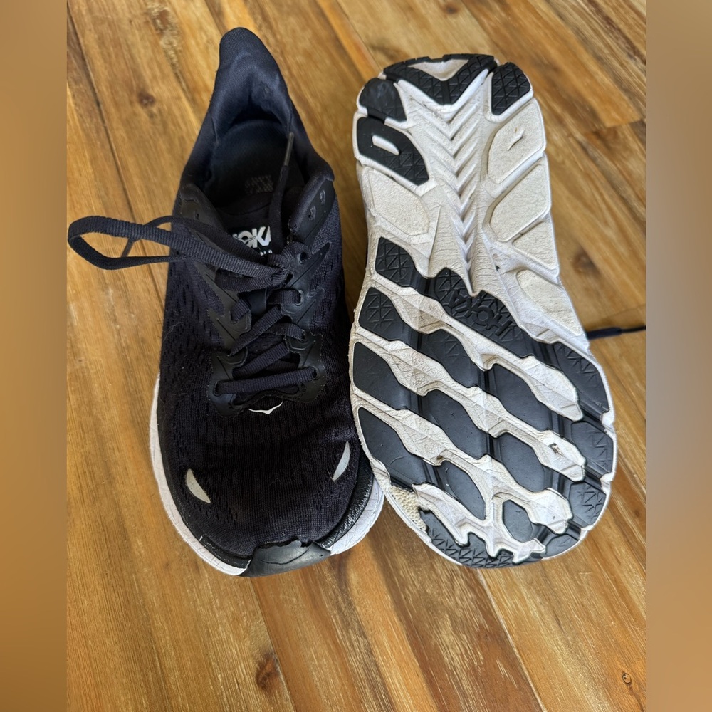 Hoka Clifton 8 Running Shoes - Picture 6 of 8